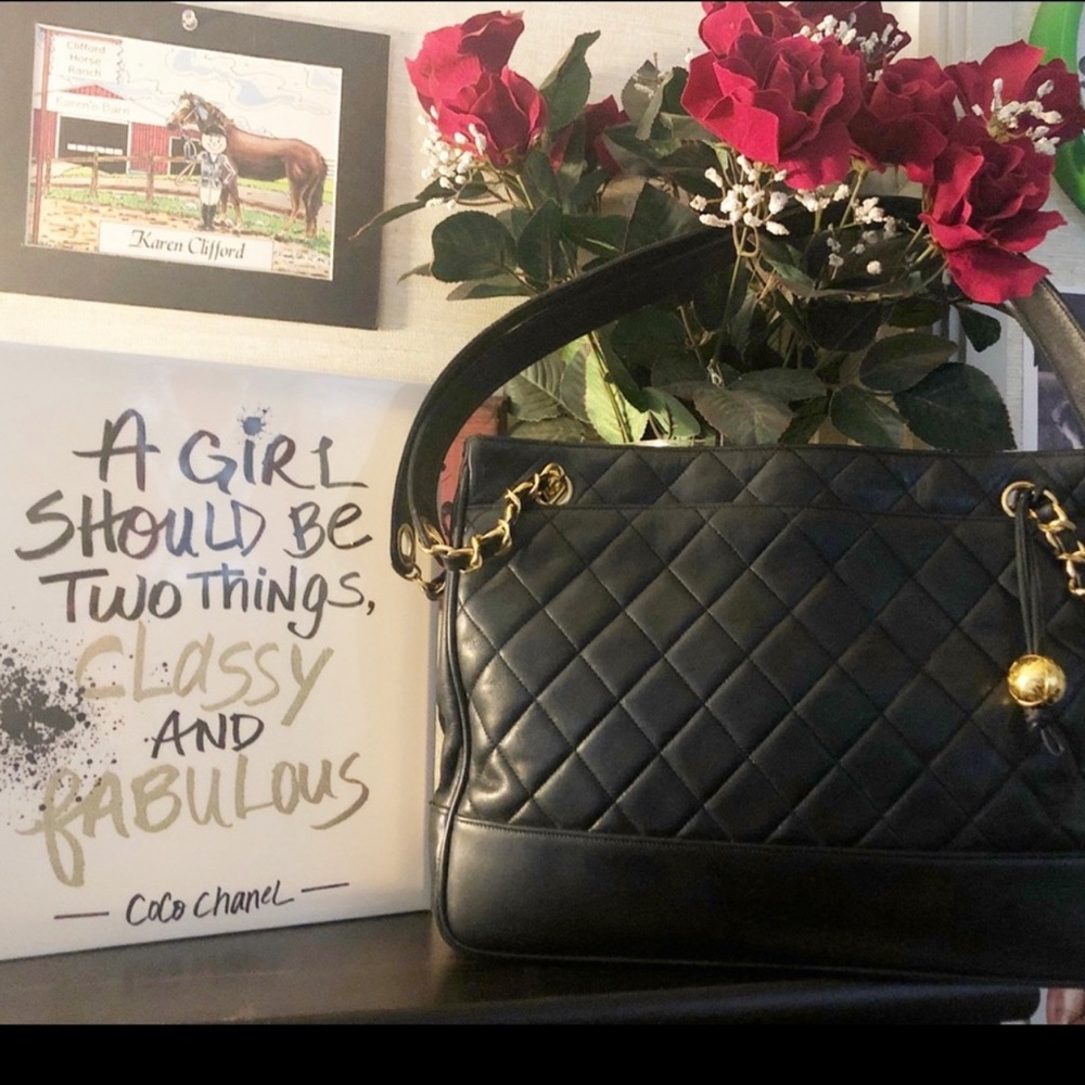 🔥 Chanel Vintage Tote🔥